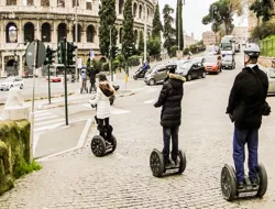 Private Guided 3-Hour Baroque Tour in Rome by Scooter/Segway